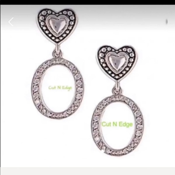 Montana Silversmith Earrings Heart - Picture 3 of 5